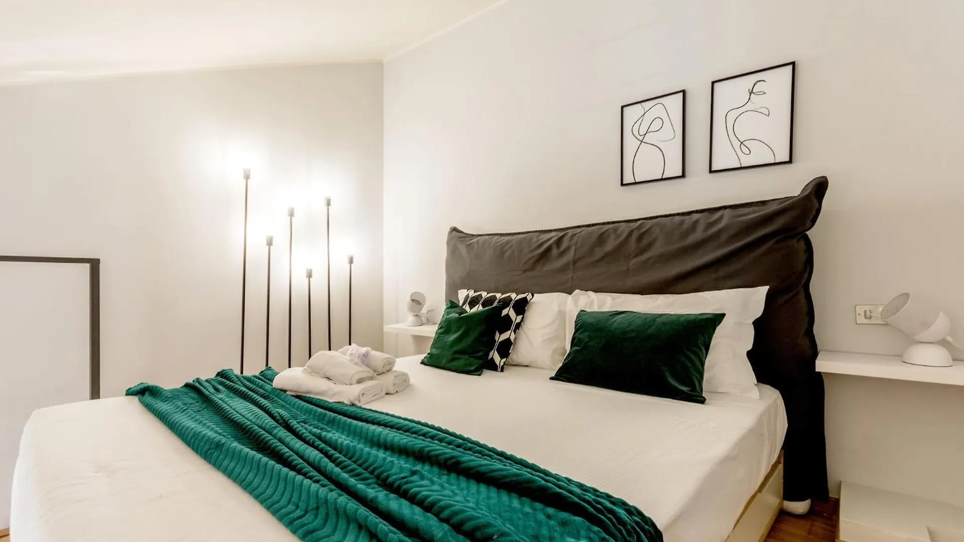 Lovely Apartments In The Hearth Of Brera By Rentopolis Milano 0*,  Italien