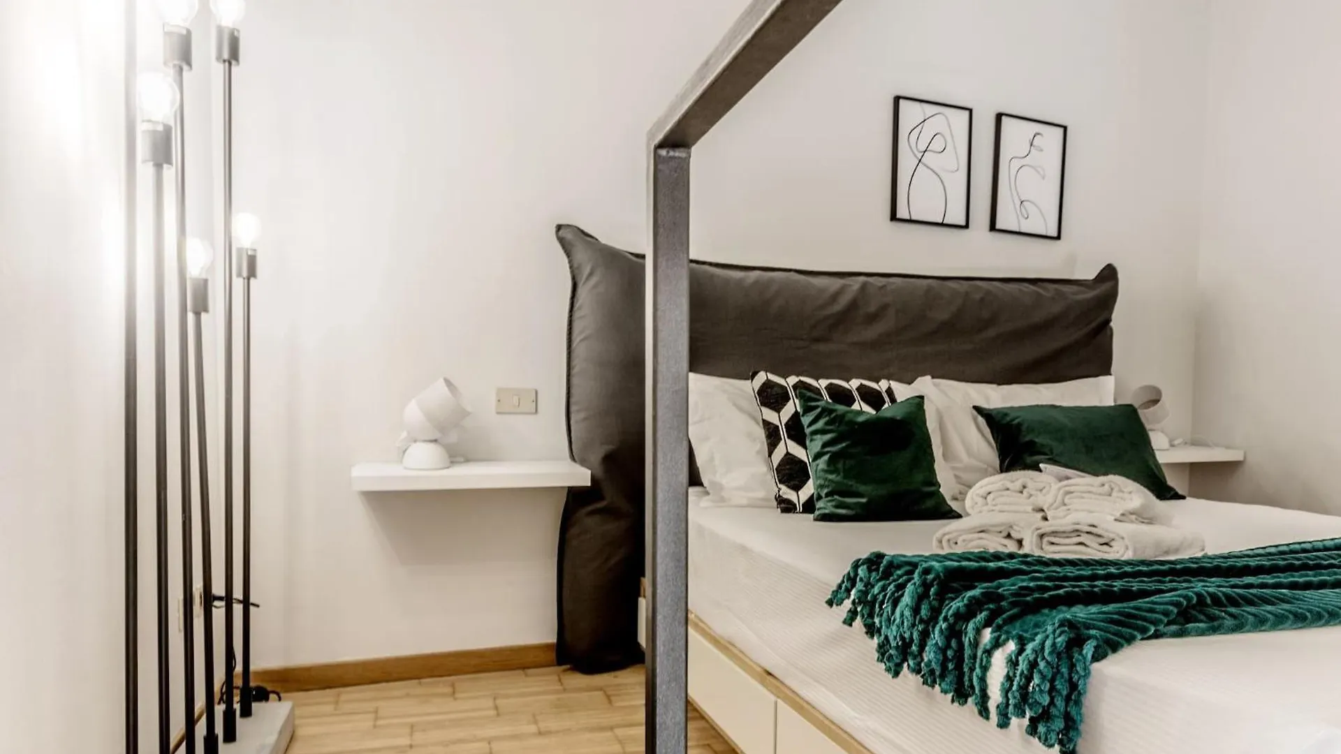Lovely Apartments In The Hearth Of Brera By Rentopolis Milano Italien