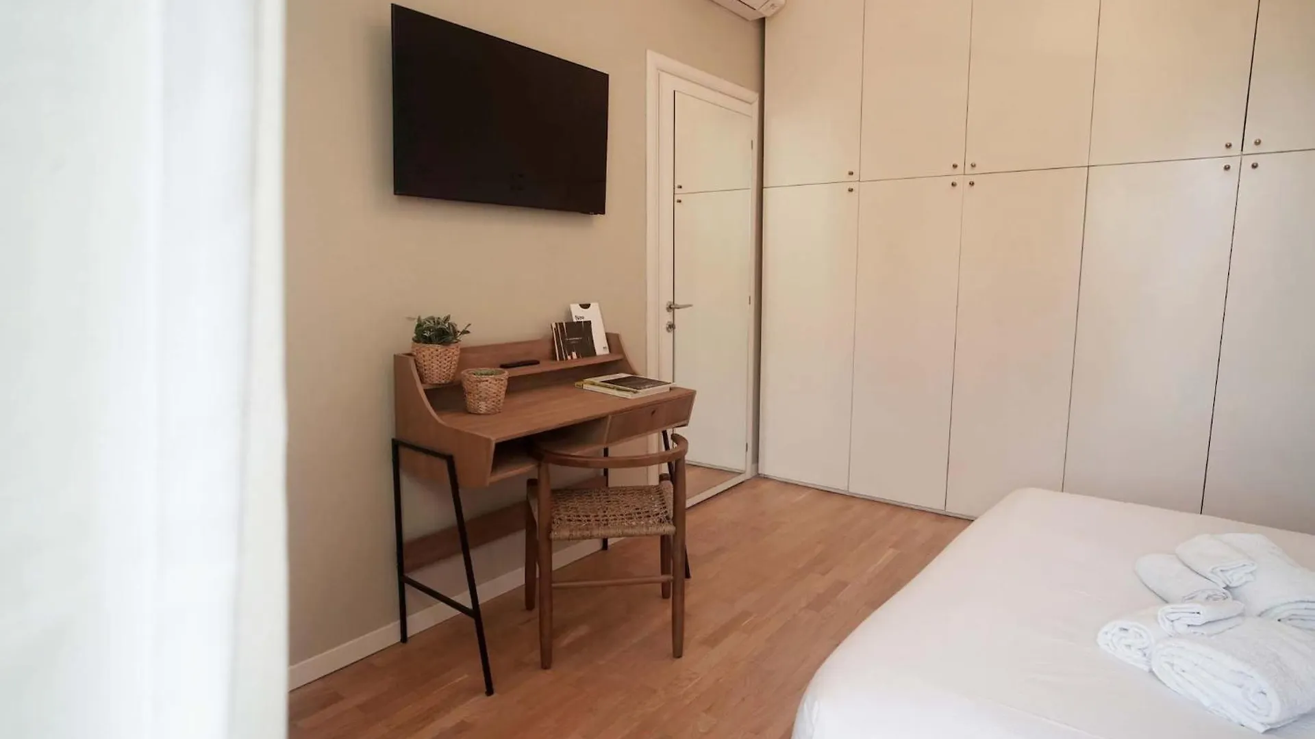 Lovely Apartments In The Hearth Of Brera By Rentopolis Milan