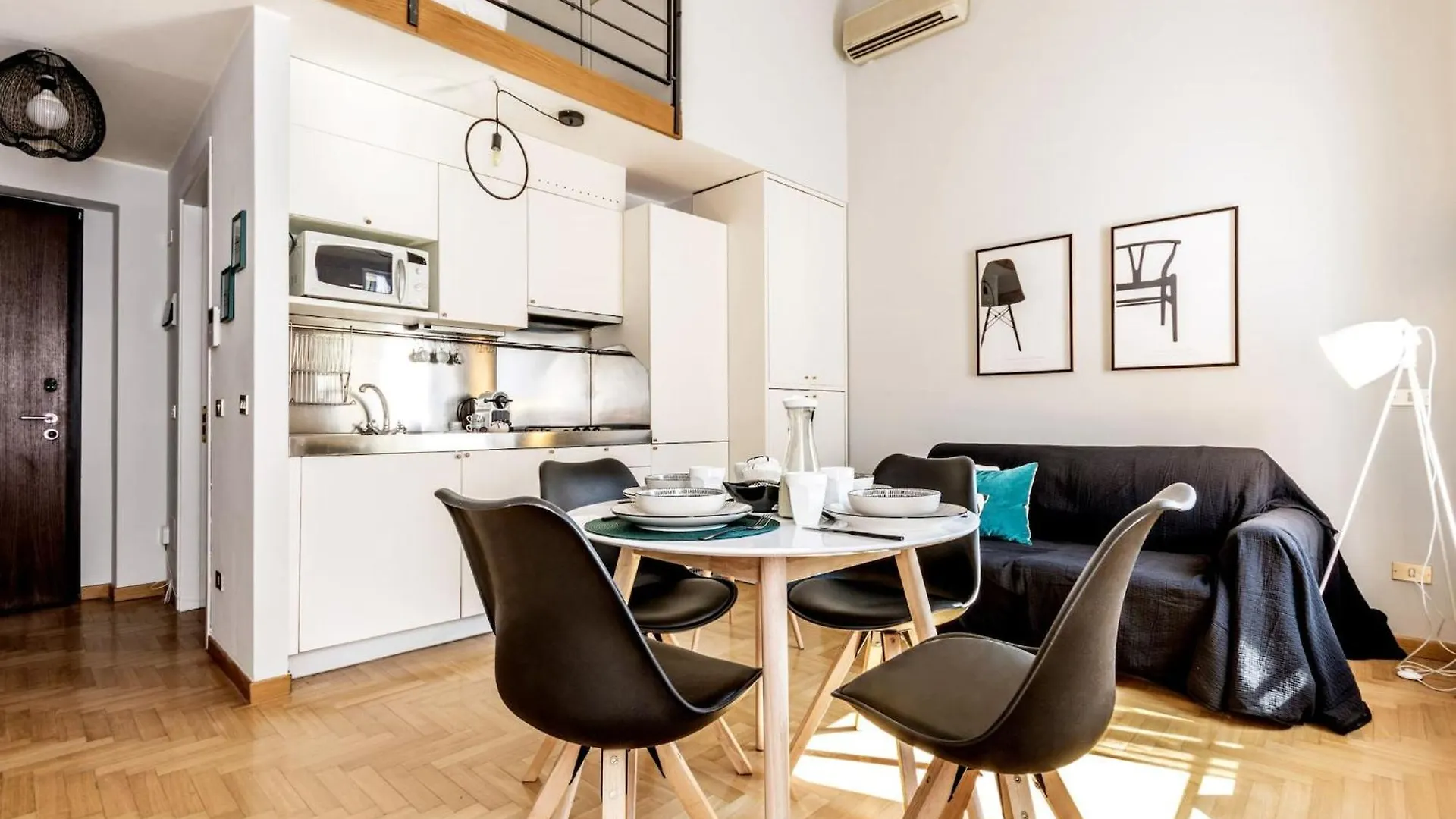 Lovely Apartments In The Hearth Of Brera By Rentopolis Milan Italy